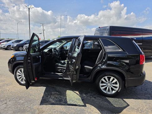 Used 2011 Kia Sorento EX AWD/4WD image 13