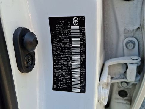 Used 2024 Toyota Corolla LE FWD image 22