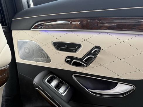 Used 2015 Mercedes-Benz S 550 4MATIC Sedan image 13