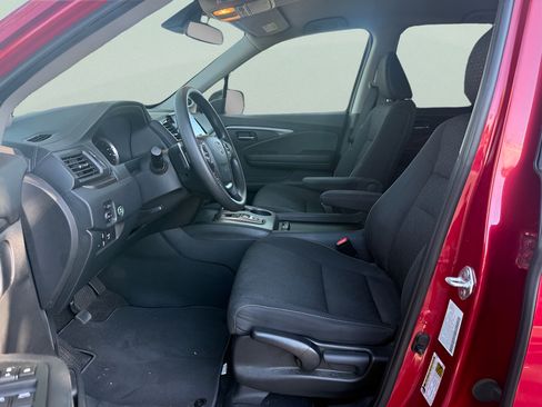 Certified 2023 Honda Ridgeline Sport image 13