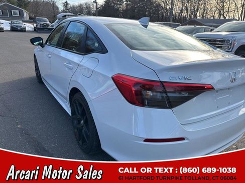 Used 2023 Honda Civic Sport image 12