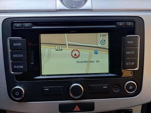 Used 2015 Volkswagen CC Sport image 18