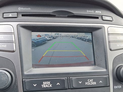 Used 2014 Hyundai Tucson SE image 17