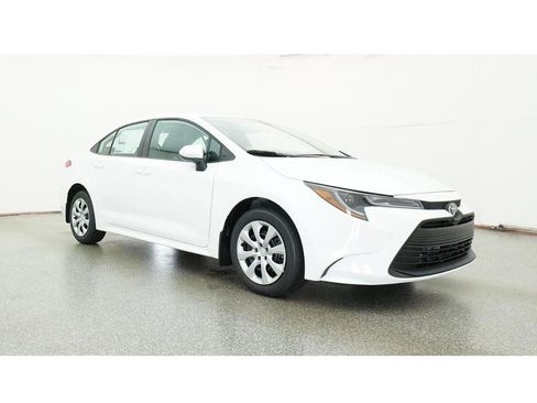 New 2026 Toyota Corolla LE FWD image 29