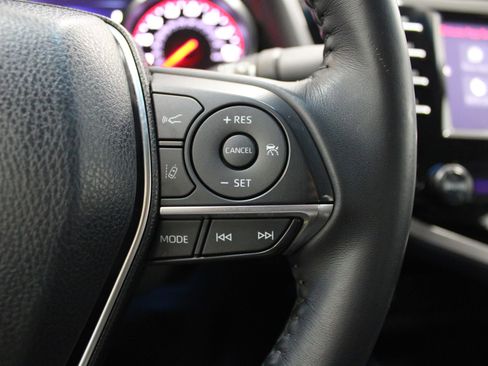 Used 2018 Toyota Camry XSE w/ Protection Package (Q2) image 34