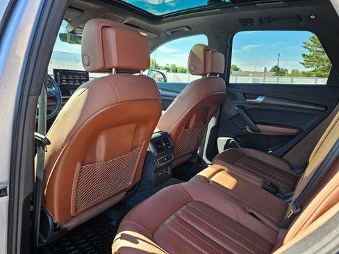 Used 2022 Audi Q5 2.0T Premium AWD/4WD image 12
