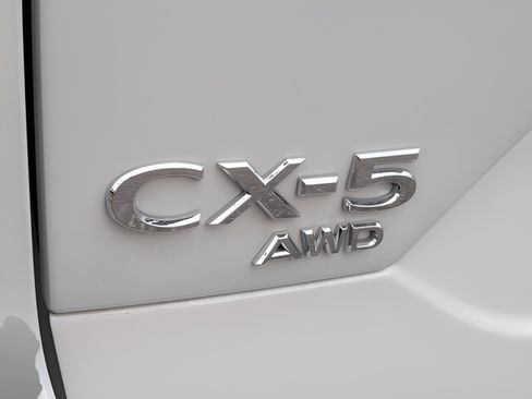 Used 2024 MAZDA CX-5 Carbon Edition image 23