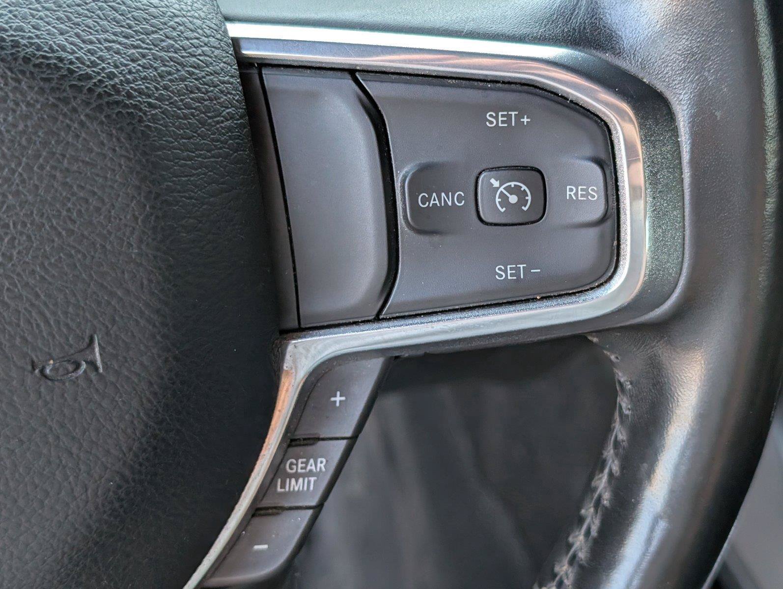 Used 2021 RAM 1500 Laramie AWD/4WD image 28