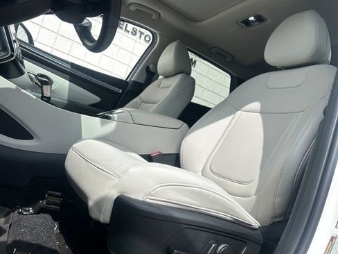 Used 2023 Hyundai Tucson SEL w/ Convenience Package image 9