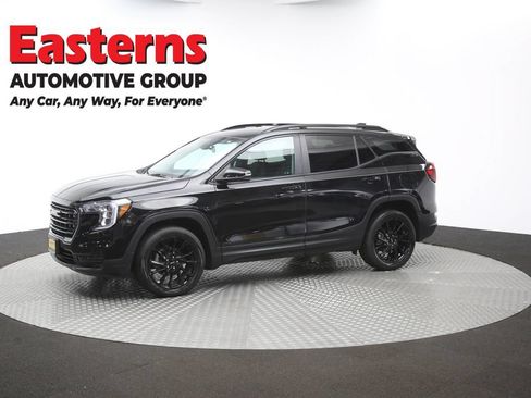 Used 2023 GMC Terrain SLE w/ Driver Convenience Package AWD/4WD image 58