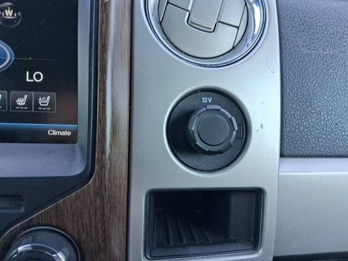 Used 2014 Ford F150 Lariat w/ Equipment Group 502A Luxury AWD/4WD image 31