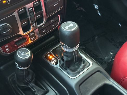 Used 2024 Jeep Wrangler Unlimited Rubicon 392 image 25