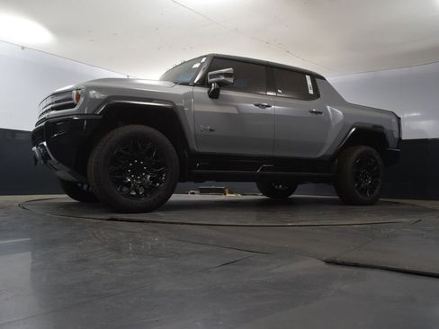 New 2025 GMC Hummer EV 2X image 51