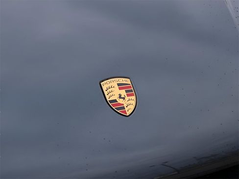 New 2026 Porsche Macan image 13