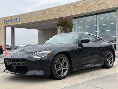 Used 2025 Nissan Z Sport w/ Floor Mat Package RWD image 7