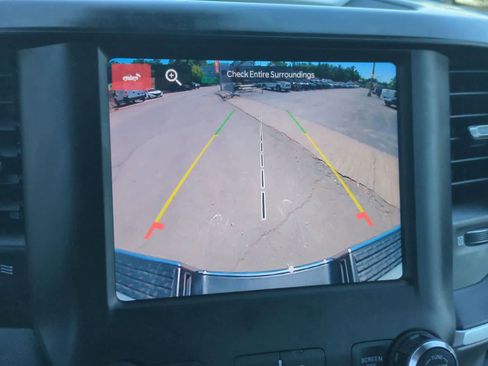 Certified 2024 RAM 2500 Big Horn AWD/4WD image 28