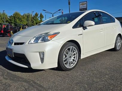 Used 2015 Toyota Prius Five