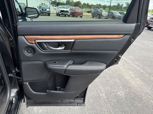 Used 2018 Honda CR-V Touring image 20