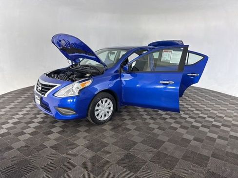 Used 2016 Nissan Versa SV image 12