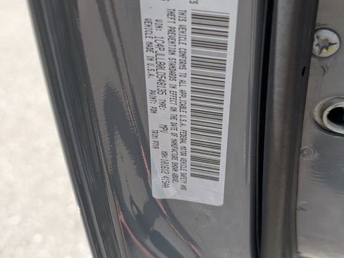 Used 2020 Jeep Cherokee Latitude Plus image 20