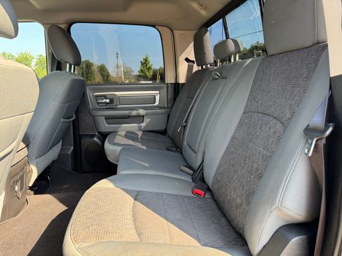 Used 2018 RAM 1500 Big Horn image 24