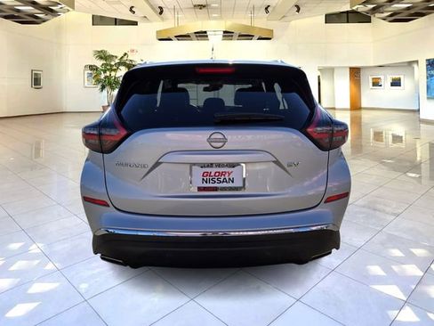 Used 2023 Nissan Murano SV image 6