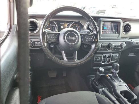 Used 2021 Jeep Wrangler Unlimited Sport AWD/4WD image 11