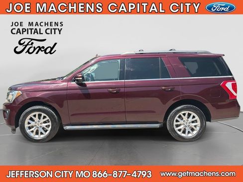 Used 2020 Ford Expedition XLT w/ Equipment Group 202A AWD/4WD image 7