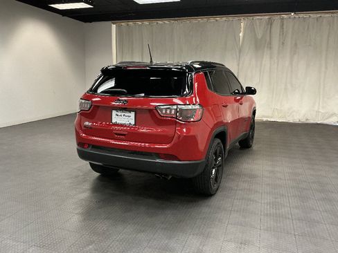 Used 2020 Jeep Compass Latitude image 6