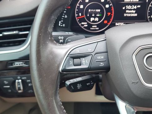 Used 2019 Audi Q7 3.0T Prestige w/ Prestige Package AWD/4WD image 31