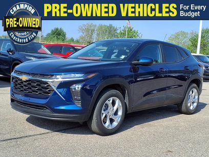 Used 2024 Chevrolet Trax LS w/ LS Convenience Package