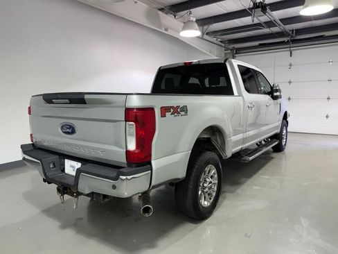 Used 2019 Ford F250 XLT w/ XLT Premium Package AWD/4WD image 7