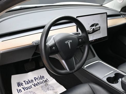 Used 2023 Tesla Model 3 Standard Range RWD image 17