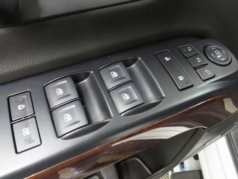 Used 2018 GMC Sierra 1500 SLT w/ SLT Premium Package image 57