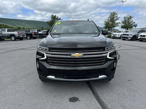 Used 2024 Chevrolet Tahoe LT AWD/4WD image 2