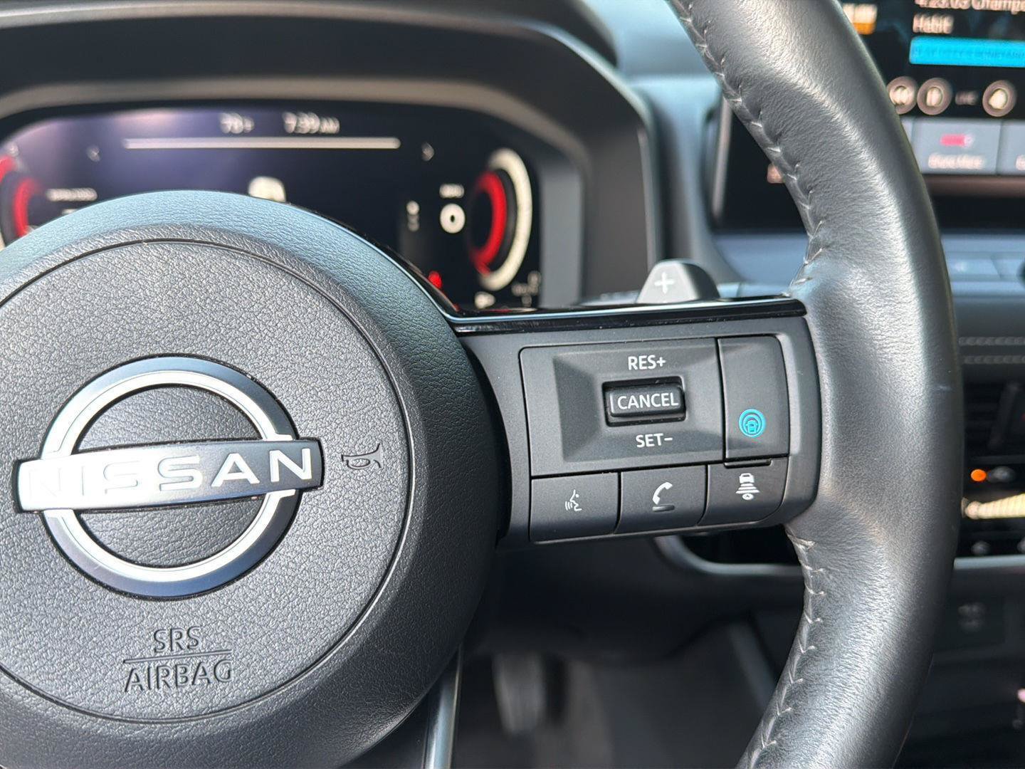 Used 2024 Nissan Rogue SL w/ SL Premium Package FWD image 22