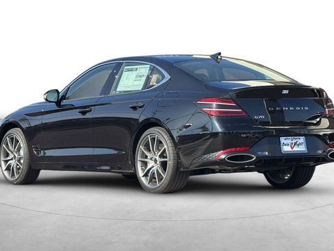 New 2026 Genesis G70 2.5T image 4