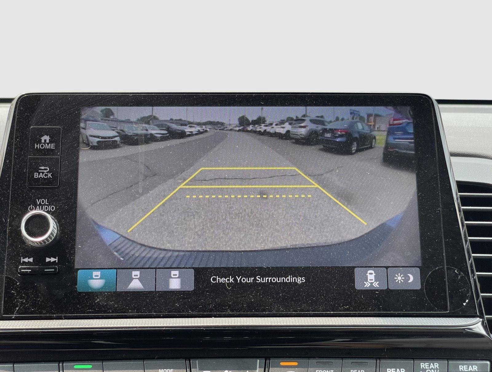 Used 2025 Honda Odyssey EX-L image 10