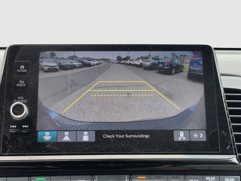 Used 2025 Honda Odyssey EX-L image 10
