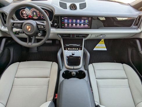 New 2026 Porsche Cayenne E-Hybrid image 22