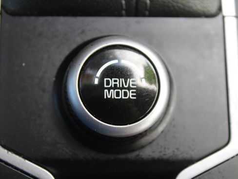 Used 2023 Kia Sorento SX FWD image 37