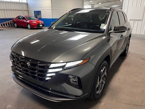 Used 2022 Hyundai Tucson Limited AWD/4WD image 7