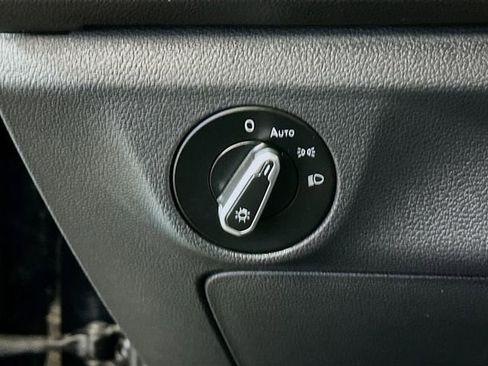 Used 2024 Volkswagen Jetta S image 11