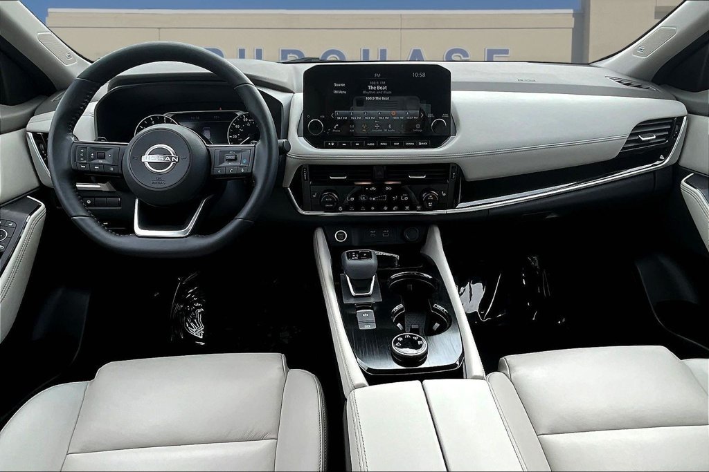 Used 2023 Nissan Rogue SL w/ SL Premium Package AWD/4WD image 9
