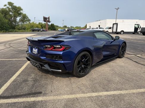 New 2027 Chevrolet Corvette Grand Sport RWD image 5
