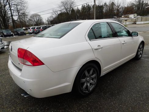 Used 2010 Mercury Milan Premier image 8