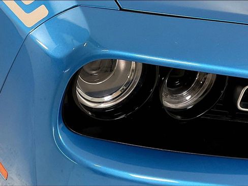 Used 2016 Dodge Challenger R/T Plus image 31