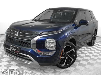 Used 2023 Mitsubishi Outlander SE