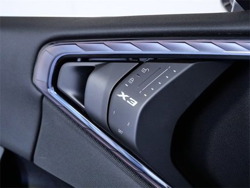 Used 2025 BMW X3 xDrive30i image 26