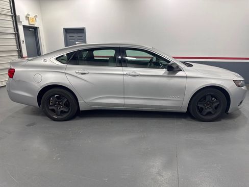 Used 2016 Chevrolet Impala LS FWD image 8